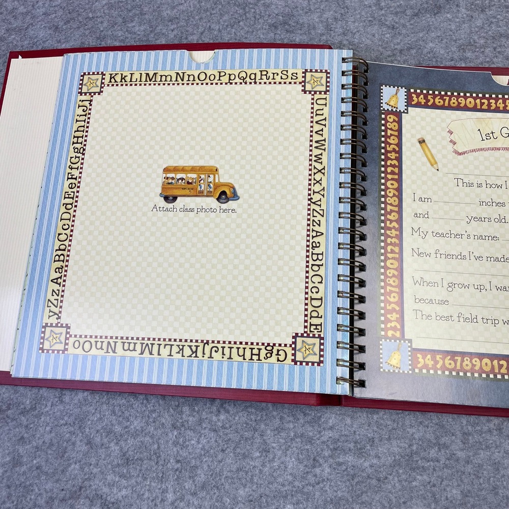 2005 Debbie Mumm School Days Keepsake Memory Pocket Album K-12 Red Scrapbook - Picture 11 of 16
